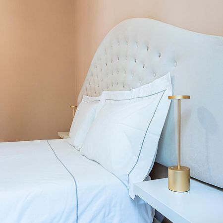 Luxury Sant'Ambrogio Apartment Milano Dış mekan fotoğraf