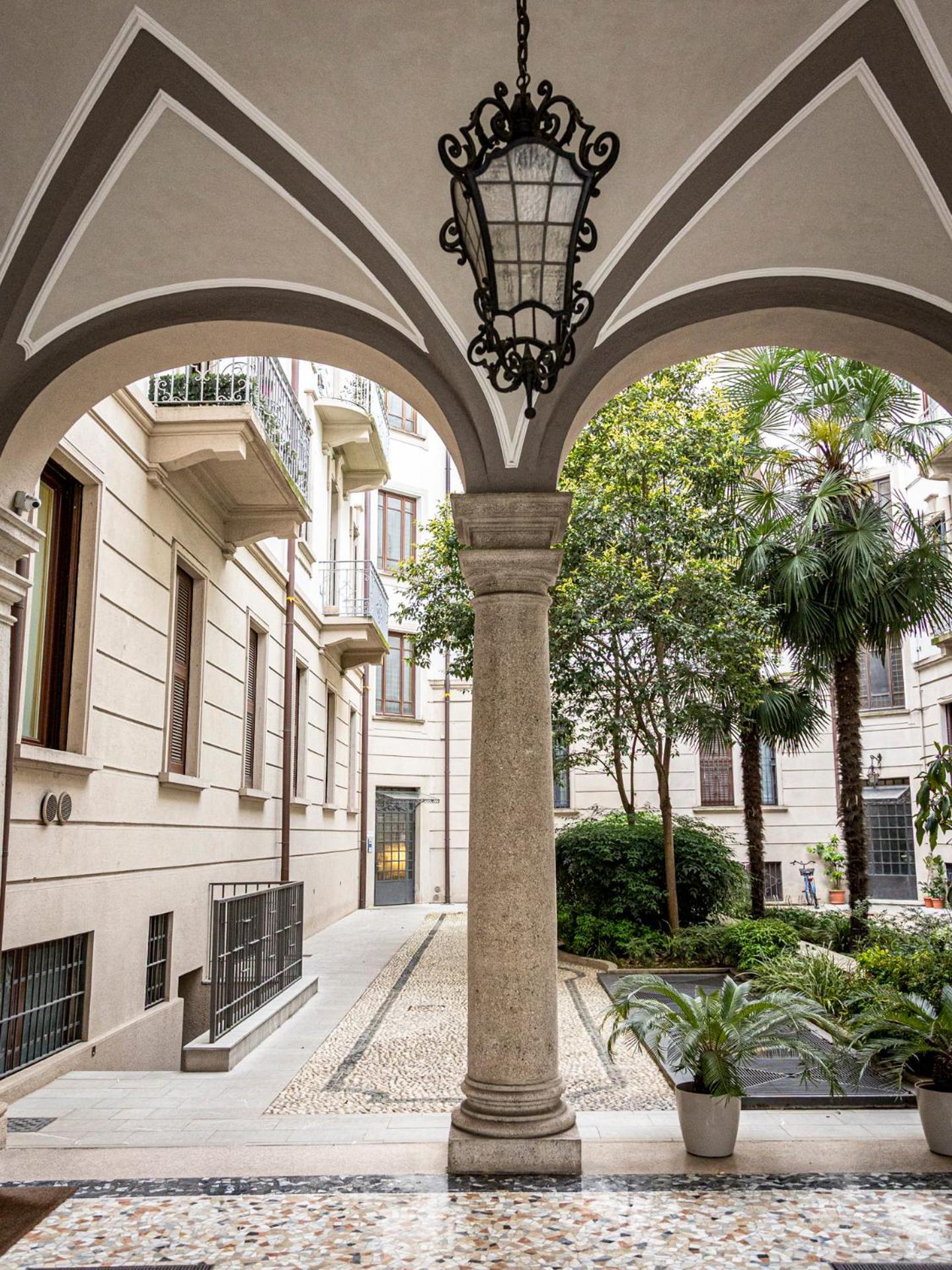 Luxury Sant'Ambrogio Apartment Milano Dış mekan fotoğraf